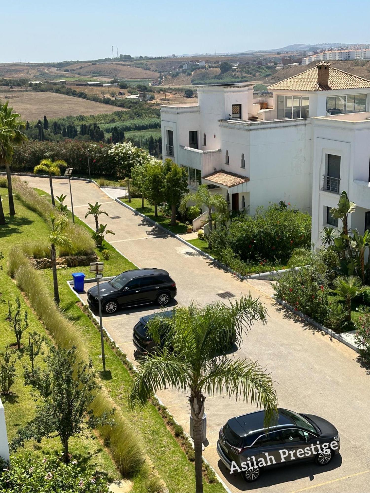 Apartment Prestige -vue -haut Standing - Piscines- A 5 Minute - Garage Privee - Acces Pmr