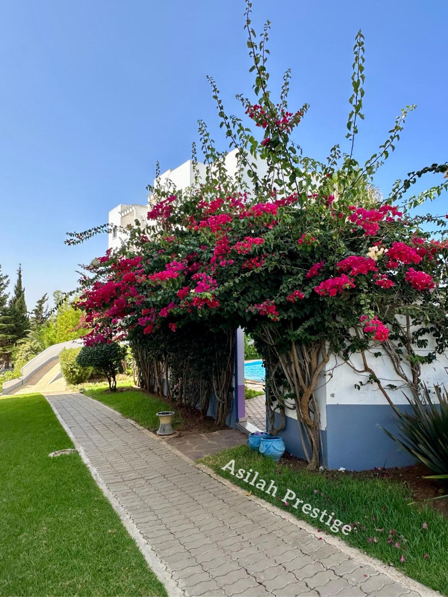 Apartment Prestige -vue -haut Standing - Piscines- A 5 Minute - Garage Privee - Acces Pmr *