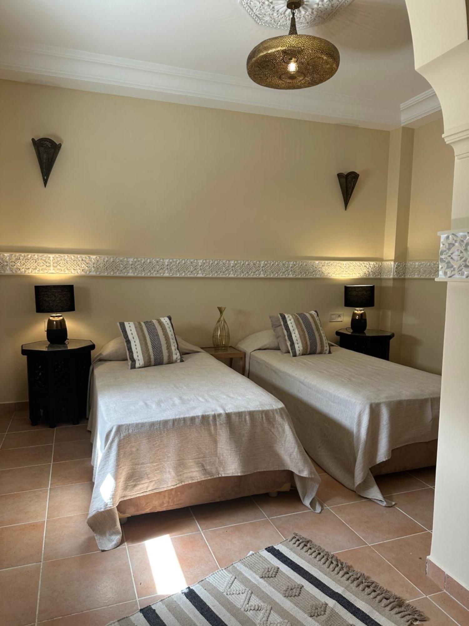 Prestige -vue -haut Standing - Piscines- A 5 Minute - Garage Privee - Acces Pmr Apartment Asilah