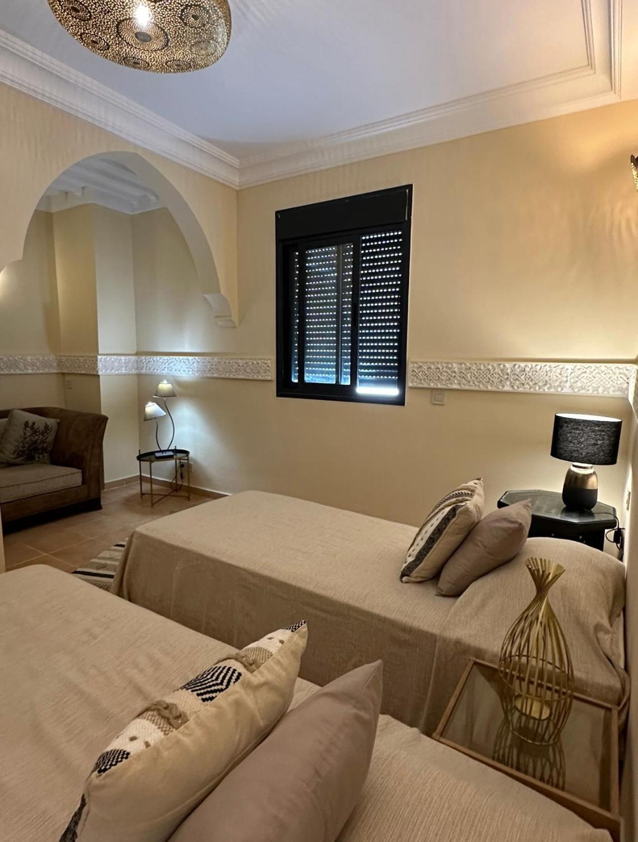 Prestige -vue -haut Standing - Piscines- A 5 Minute - Garage Privee - Acces Pmr Asilah